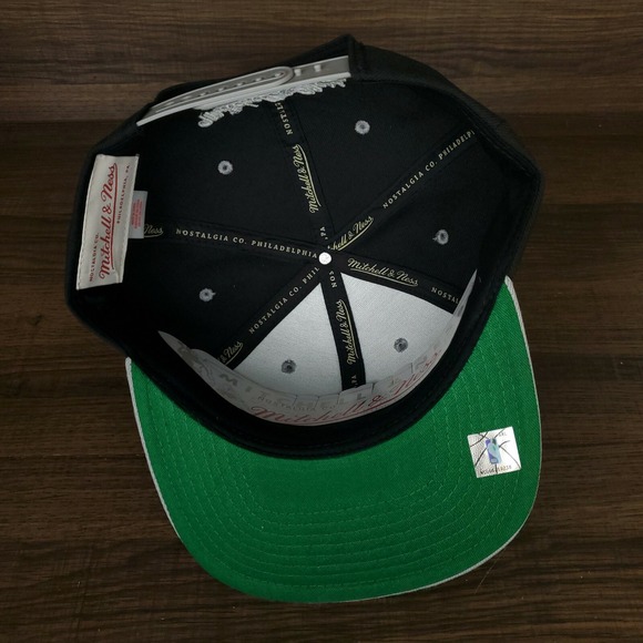 Brooklyn Nets Mitchell & Ness NBA Snapback Hat Cap Embroidery Art Black Gray NWT - Picture 8 of 8